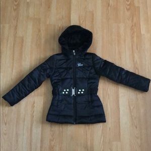 Black guess puffer jacket